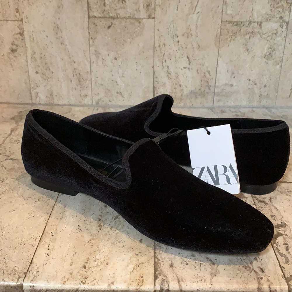 Black velvet loafers NWT ZARA size 8